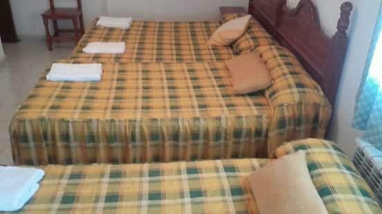 Hostal Restaurante San Millan Orihuela del Tremedal Exteriör bild