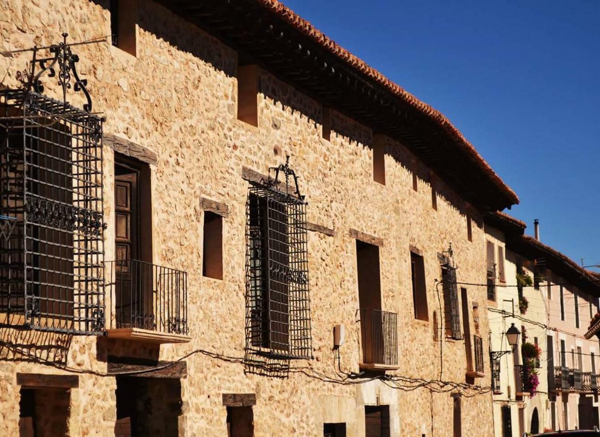 Hostal Restaurante San Millan Orihuela del Tremedal Exteriör bild